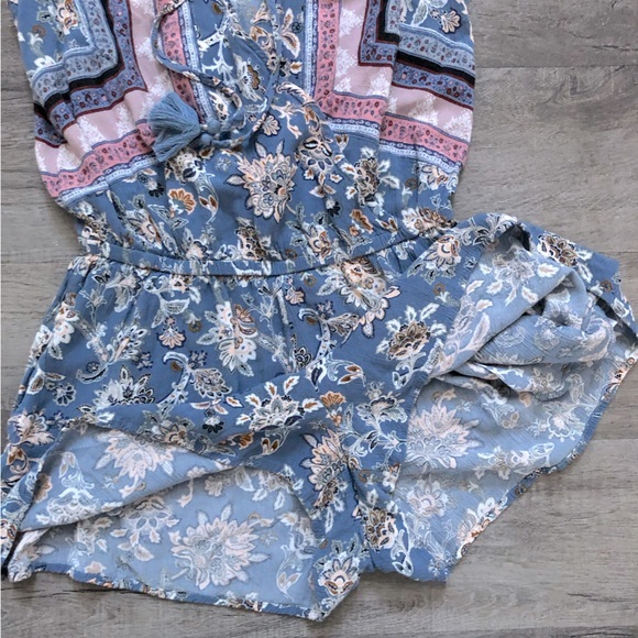 American Eagle Romper - Picture 5 of 7